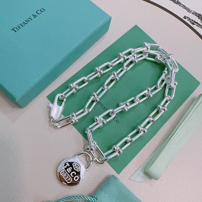 Tiffany necklace 09yxx65